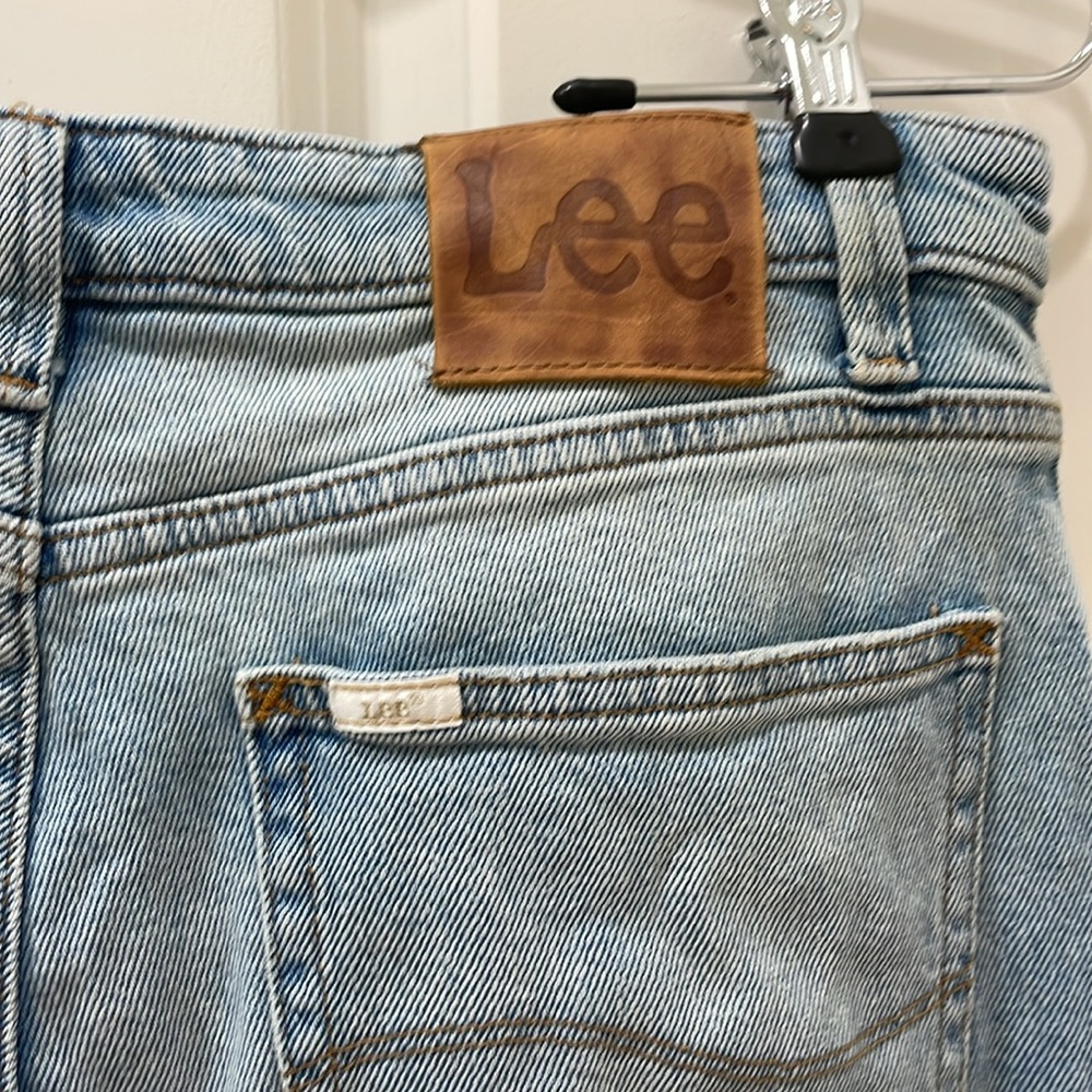Lee Flared Jeans with Rips - Picture 7 of 9